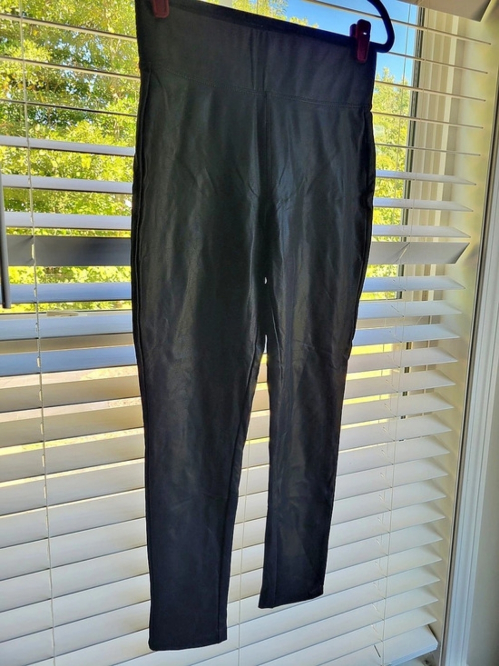 BBJ Los Angeles Faux-Leather Leggings Black Size Medium
